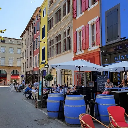 Le Nid Urbain, Terrasse, Garage Et Confort * قرقشونه