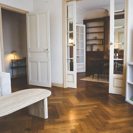 Le Nid Urbain, Terrasse, Garage Et Confort * Carcassonne