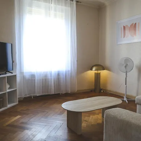 Le Nid Urbain, Terrasse, Garage Et Confort شقة قرقشونه